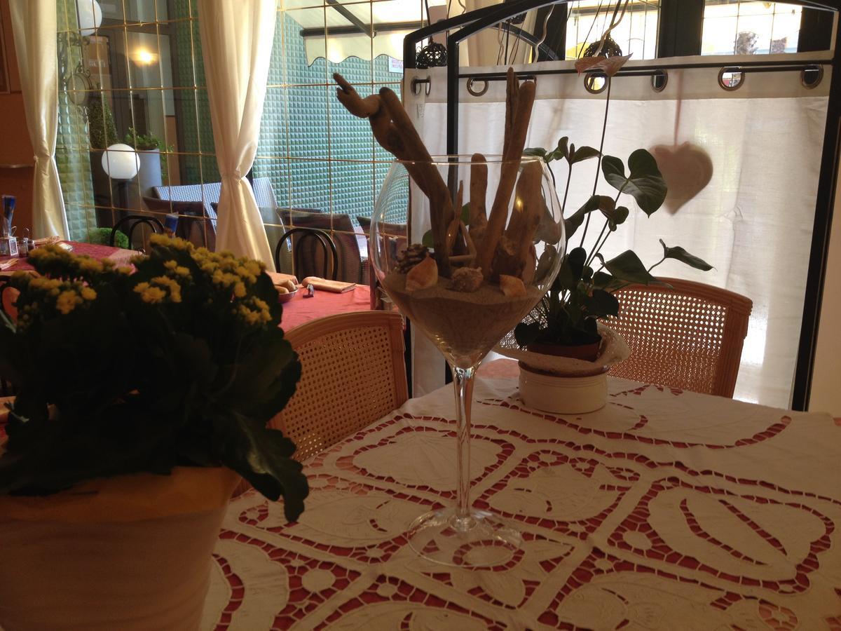 Albergo Glory Borghetto Santo Spirito Dış mekan fotoğraf