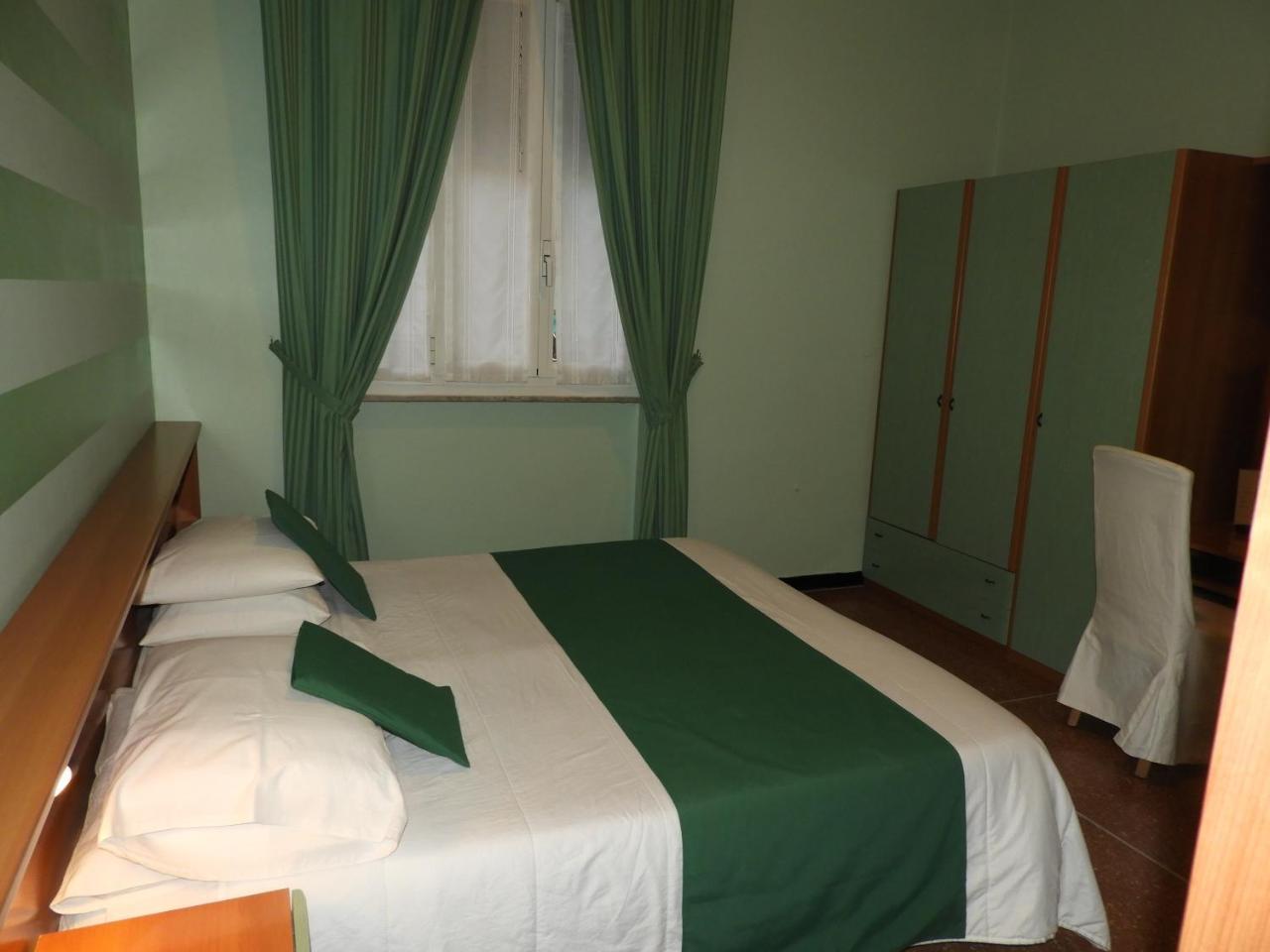 Albergo Glory Borghetto Santo Spirito Dış mekan fotoğraf